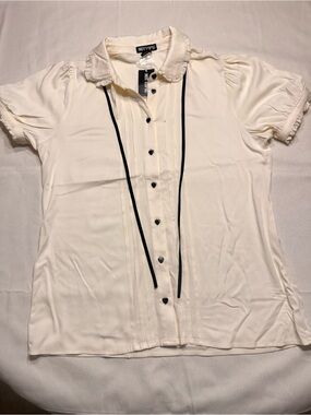 Hot Topic Cream Short Sleeve Blouse with Black Ribbon Trim.